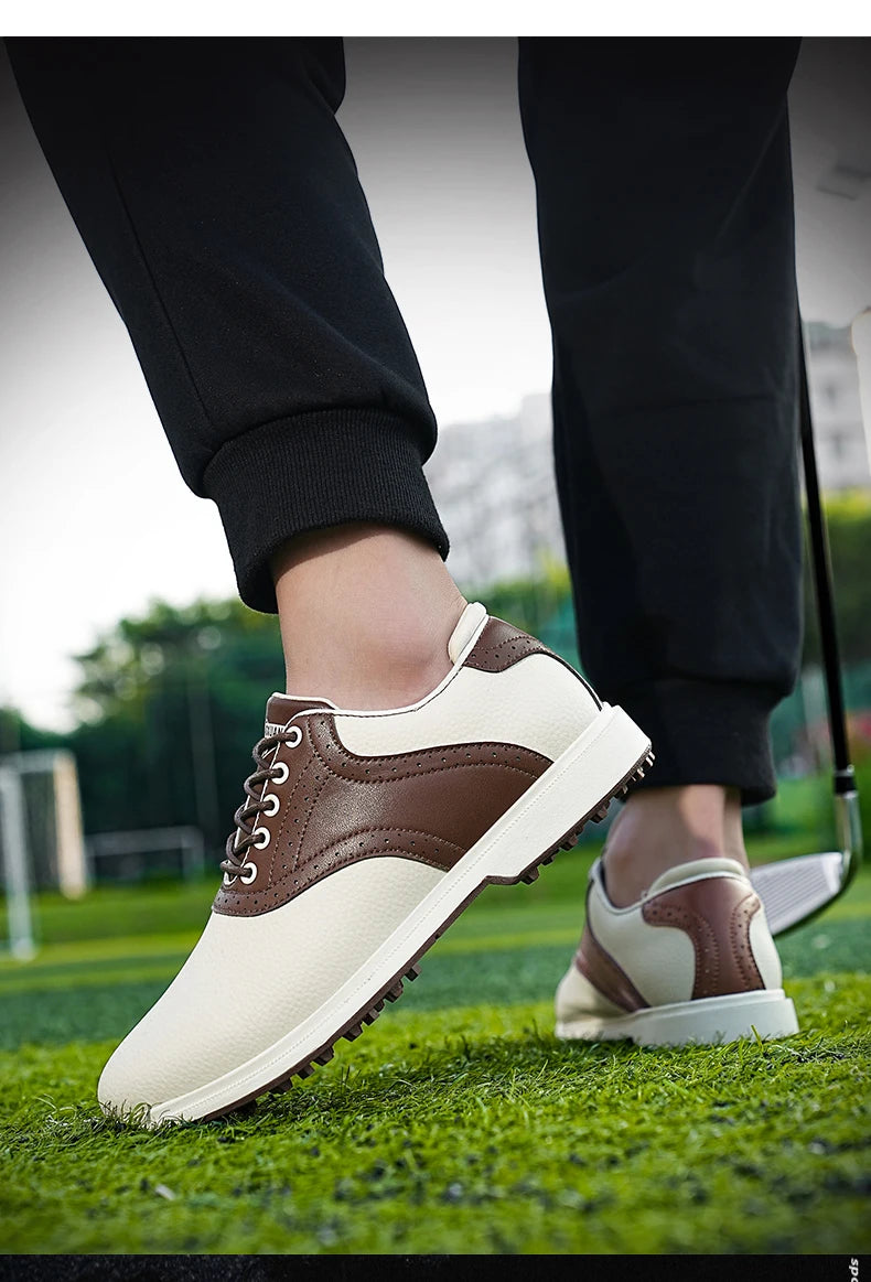 Classic Men’s Waterproof Golf Shoes – Breathable Leather Design