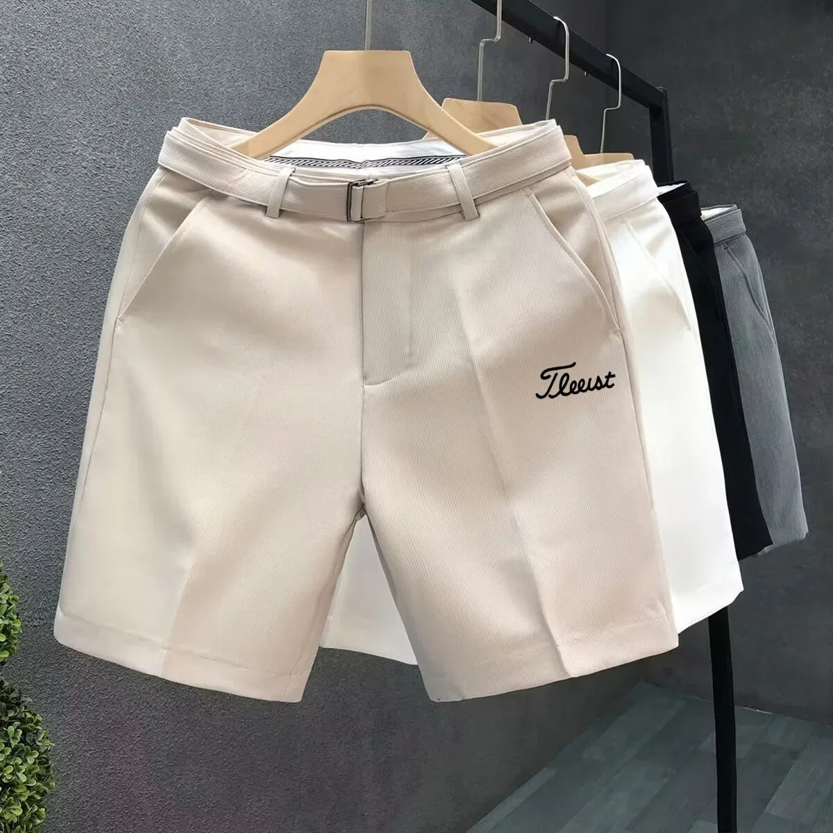 Men’s Breathable Golf Shorts – Summer Comfort, Classic Fit for On and Off the Course