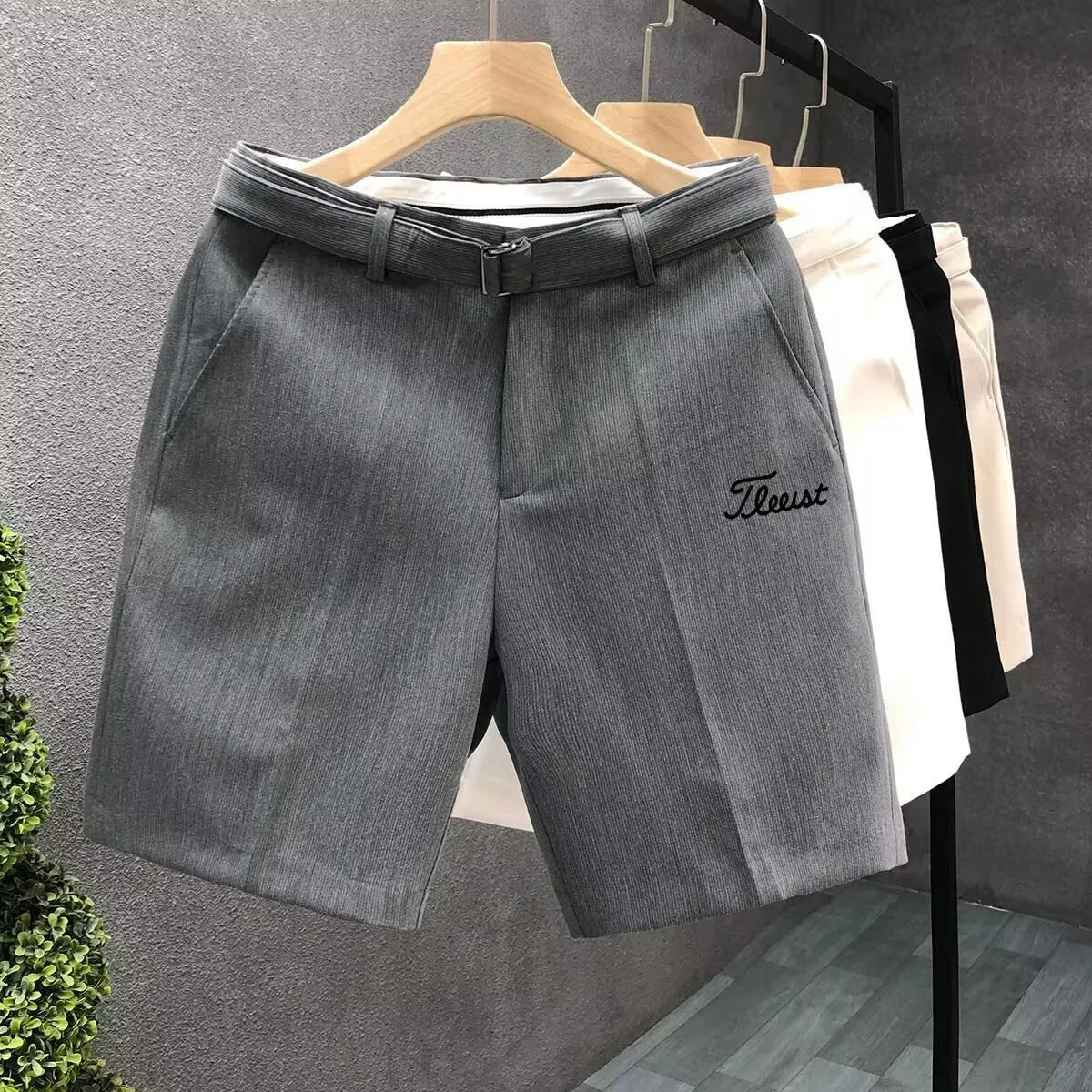 Men’s Breathable Golf Shorts – Summer Comfort, Classic Fit for On and Off the Course